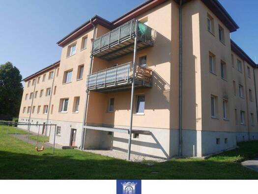 Wohnung zur Miete 300 € 2 Zimmer 43 m² Bretnig Bretnig-Hauswalde 01900