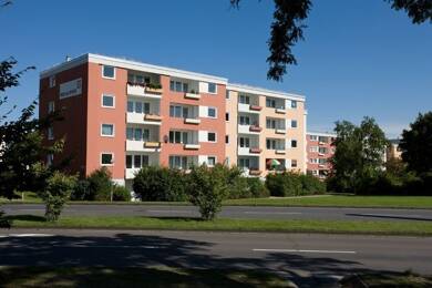 Wohnung zur Miete 491 € 2 Zimmer 68,3 m² 3. Geschoss frei ab sofort Stralsunder Ring 5 Westhagen Wolfsburg 38444